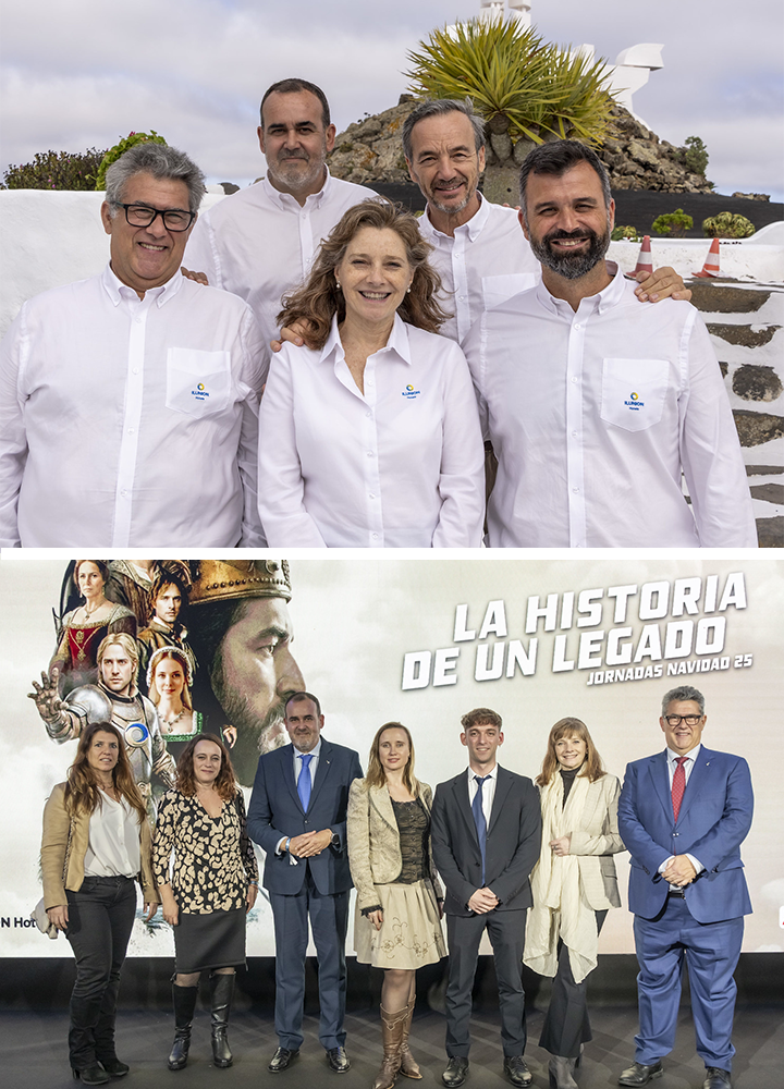 Composición de dos fotografías de grupo. En la parte superior, cinco personas con camisas blancas posan al aire libre frente a una escultura blanca sobre una estructura rocosa. En la parte inferior, siete personas posan en un escenario ante un gran cartel con el texto “LA HISTORIA DE UN LEGADO”, acompañado de ilustraciones inspiradas en personajes históricos y de fantasía.
