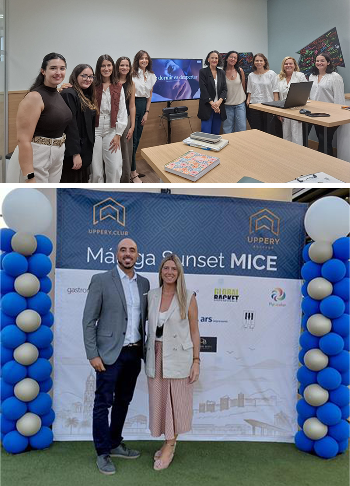 Dos fotografías de eventos profesionales. En la imagen superior, un grupo de personas posa en una sala de reuniones frente a una pantalla de presentación. En la inferior, dos asistentes posan ante un photocall del evento “Málaga Sunset MICE” decorado con columnas de globos azules y blancos.